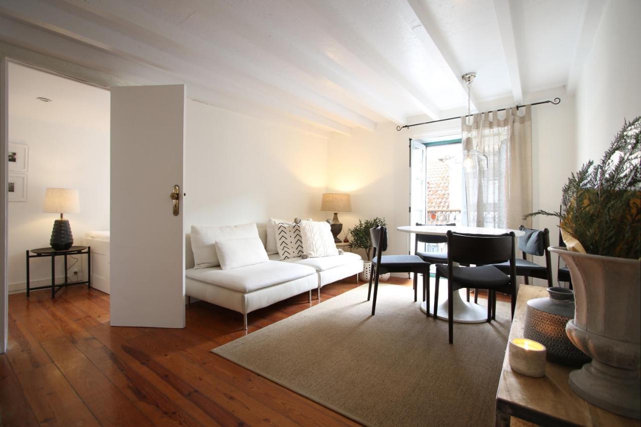 Chic Urban Retreat At Downtown With Balcony & Views Apartamento Lisboa Exterior foto